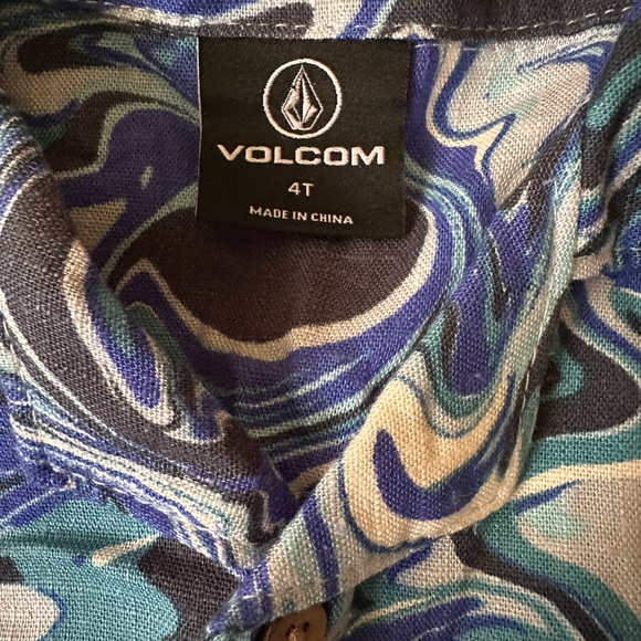 Volcom size 4t 2-sets - Picture 8 of 10